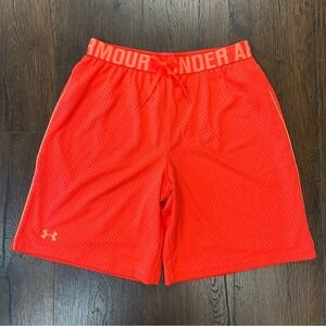 Under Armour loose fit basketball shorts SZ SM